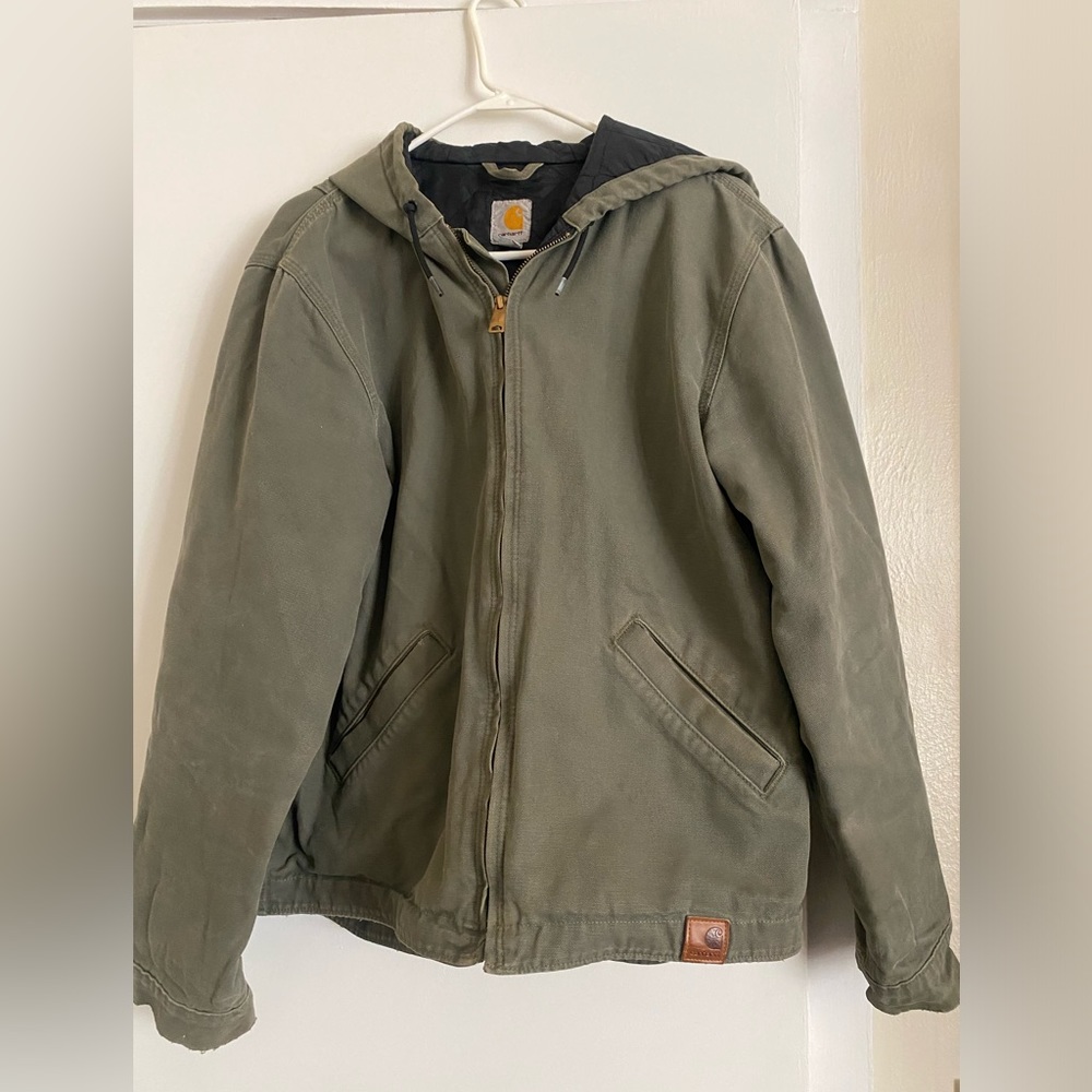 Carhartt men’s medium jacket - army green